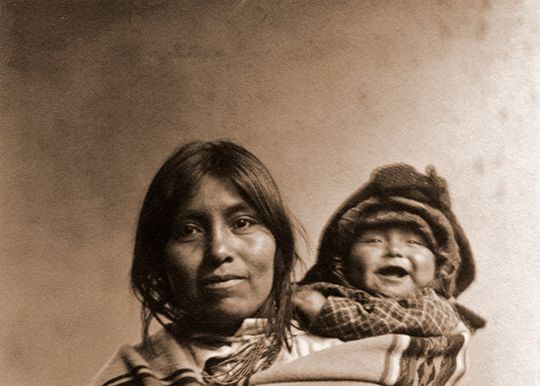 Crow Indian mother and child, Indian Madonna