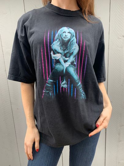 Vintage 2002 Britney Spears  Dream Within a Dream Tour Tee, Excellent Condition