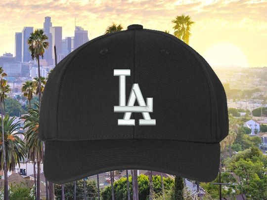 LA Dodgers 3D Embroidered Snapback Cap - Curved Visor
