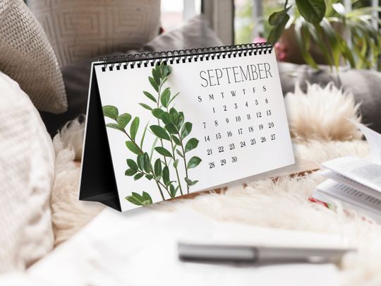 Tropical Plant Desk Calendar for Office Decor