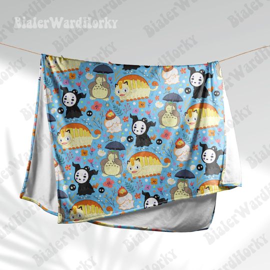 Anime Fleece Blanket: Sn Lax Totoro, Mimikyu No Face, Meowth Catbus