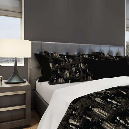 Walking Graveyard Halloween Bedding set, Vintage Halloween Decoration