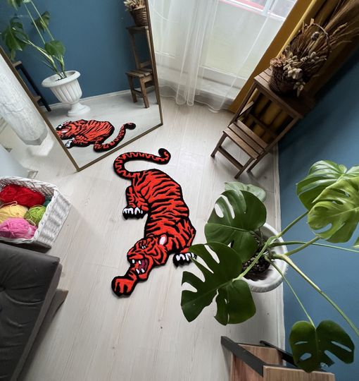 Orange Tiger Rug: Fluffy Hand-Tufted Acrylic Rug