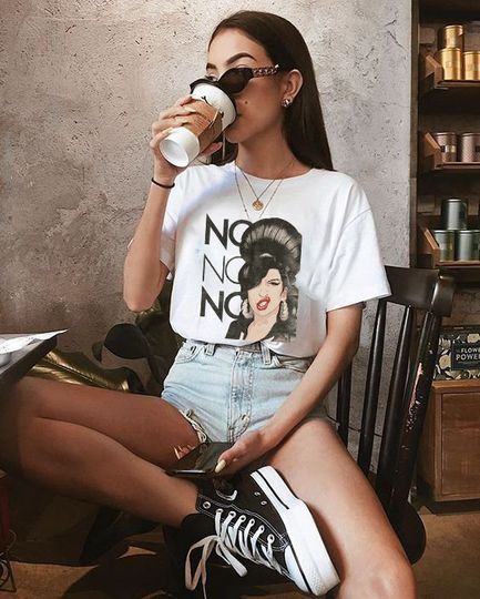 Amy Winehouse Aesthetic Premium Unisex T-Shirt