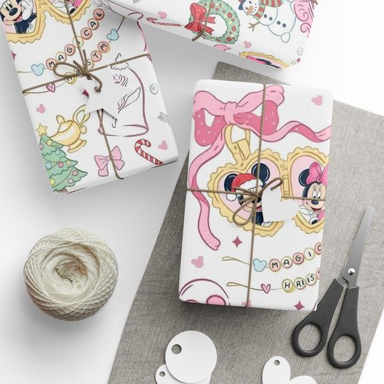 Disney Mickey and Minnie Wrapping Paper | Castle Minnie Mouse Pattern