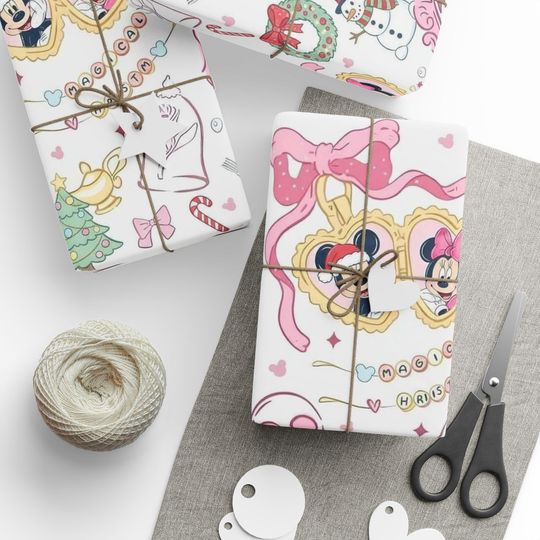 Disney Mickey and Minnie Wrapping Paper | Castle Minnie Mouse Pattern