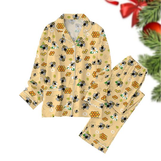 Christmas Bee Pajamas Set, Honey Bee Women Pajamas, Queen Bee Holiday Pajamas, Animal Lover Gift, Pajamas For Party