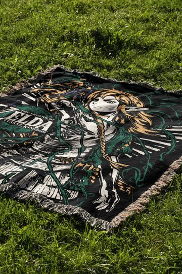 Zelda Woven Cozy Blanket