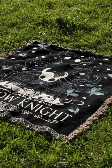 Hollow Knight Woven Cozy Blanket | Gaming