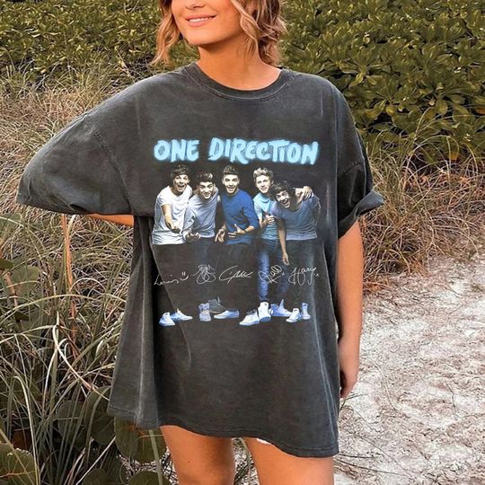 One Direction shirt, 1d shirt, member's signature One Direction Shirt