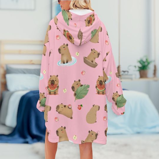 Kawaii Capybara Hoodie Blanket: Wearable Holiday Fall Blanket with Kangaroo Pocket