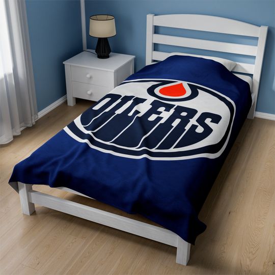 Edmonton Oilers Fleece Blanket, Velveteen Throw, NHL Fan Gift for Dad, Kids, Mom