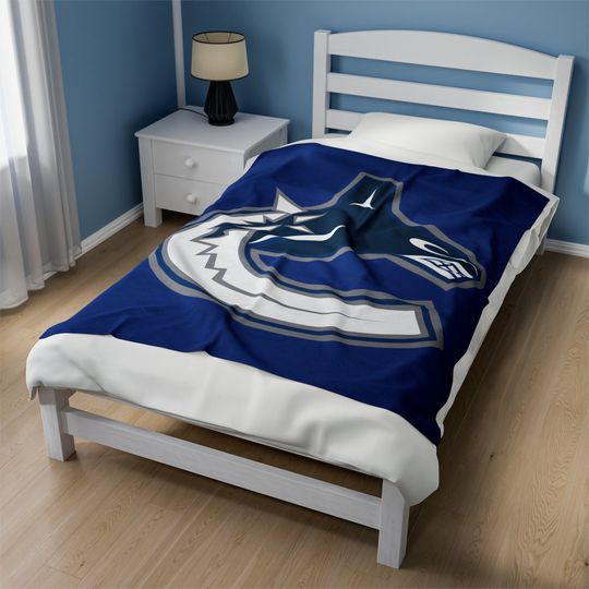 Vancouver Canucks Fleece Throw Blanket, Plush Velveteen Blanket, Mom, Dad, Canucks Fan Gift