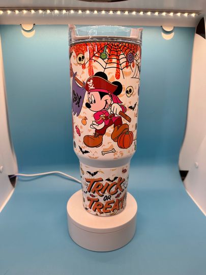 40oz Mouse and Friends Halloween Quencher