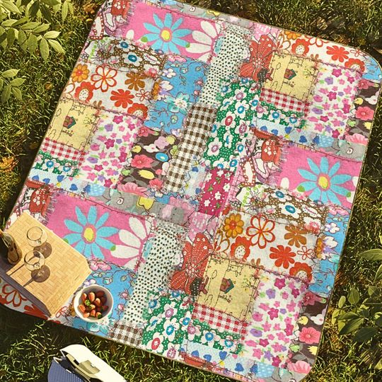 Floral Patchwork Picnic Mats: Waterproof Cottagecore Outdoor Mat