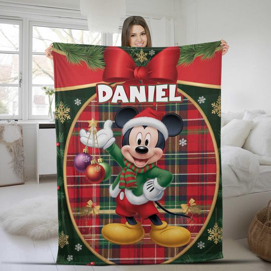 Personalized Mickey Mouse Xmas Blanket/Customized Name Mickey Christmas Blanket/Mickey Blanket/Bedding Decor, Mouse Quilt
