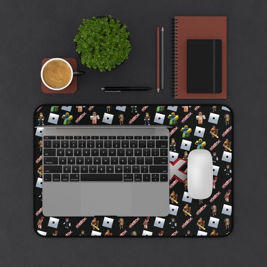 Roblox mouse pad large - gaming pad with iconic avatars & Roblox logo