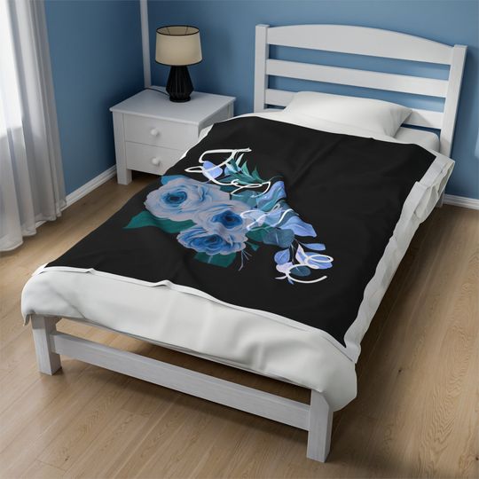 Love Plush Flower Blanket