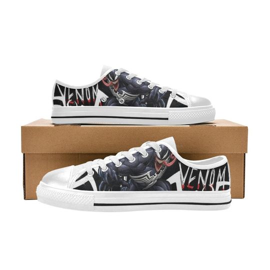 VENOM Low Top Shoes Sneakers