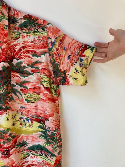 Vintage 1960s Hawaiian