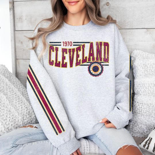 Cleveland Basketball Retro Unisex Sweatshirt, Cavalier Basketball Team, Crewneck Vintage Style Jumper, Sports Apparel, Basketball Fan Gift