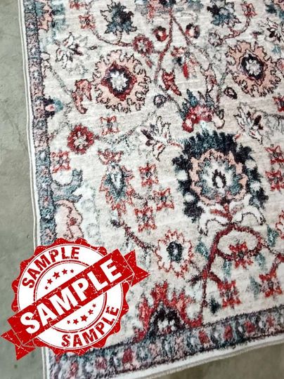 Faded Ethnic Pattern Rug: Boho Chic Oriental Decor