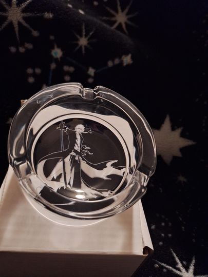 Anime Glass Gojo Designed Ashtray