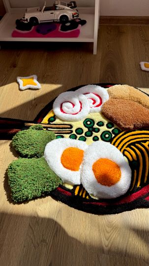 Handmade Ramen Shaped Rug with 3D Tufted Acrylic, Puffy Carpet