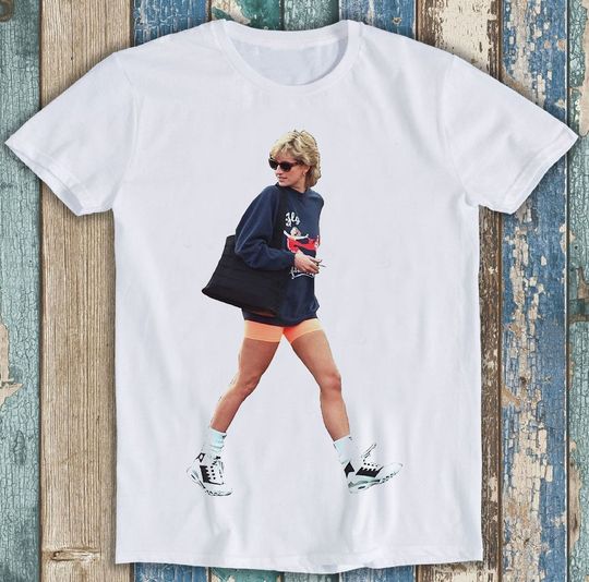 Magazine Princess Diana Streetwear Vintage TV Sportswear Funny Meme Gift Tee T Shirt
