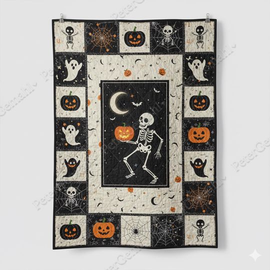 Halloween Skeleton Quilt Blanket, Spooky Skull Bedding, Halloween Decor, Cozy Fall Blanket, Gothic Skeleton, Gift for Halloween