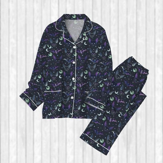 Halloween Creepy Bat Pajamas Set, Goth Holiday Pajamas, Spooky Season Women Pajamas, Horror Dark Pajamas For Party, Halloween Gift
