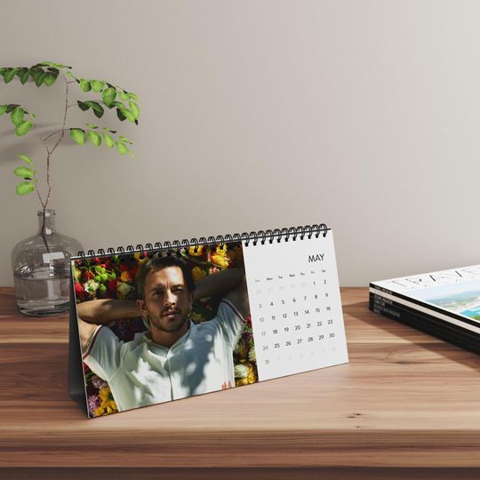 Jonathan Bailey 2026 Desk Calendar Bridgerton Anthony & Kate Romance
