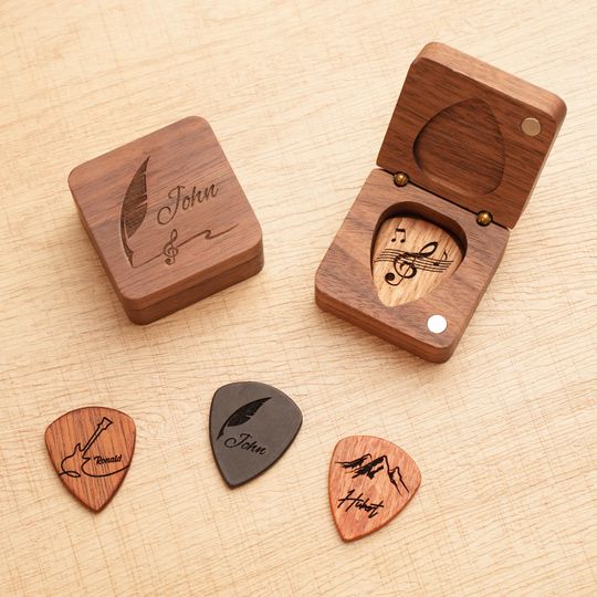 Personalized Wooden Guitar Picks with Case, Custom Guitar Pick Holder Box, Plectrum Gift for Guitar Player, Valentines day Gift