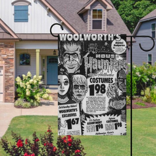 Woolworth's Halloween Garden Flag | Spooky Outdoor Decor