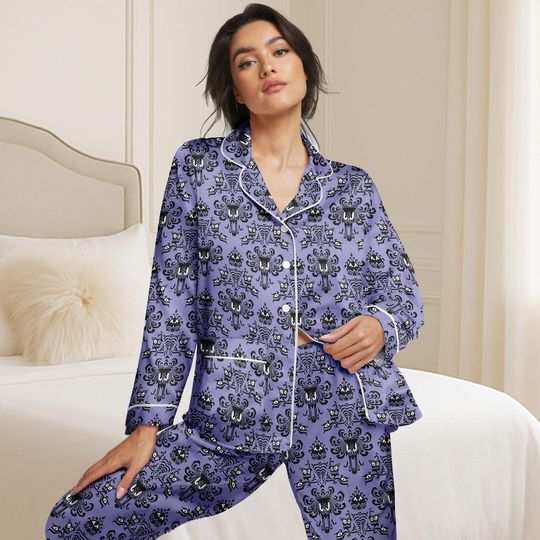 Halloween Haunted Mansion Satin Pajama, Purple Ghost Pattern Sleepwear