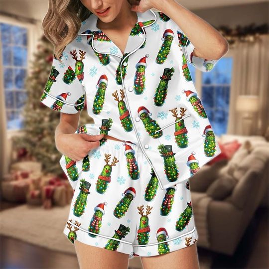 Funny Christmas Pickle Pajamas Set with Pocket, Cute Holiday PJs for Men & Women, Novelty Christmas Sleepwear Outfit, Fun Winter Gift for Friends