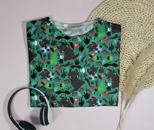 Toothless T-shirt Dragon Vintage Shirt Funny Graphic Tshirt