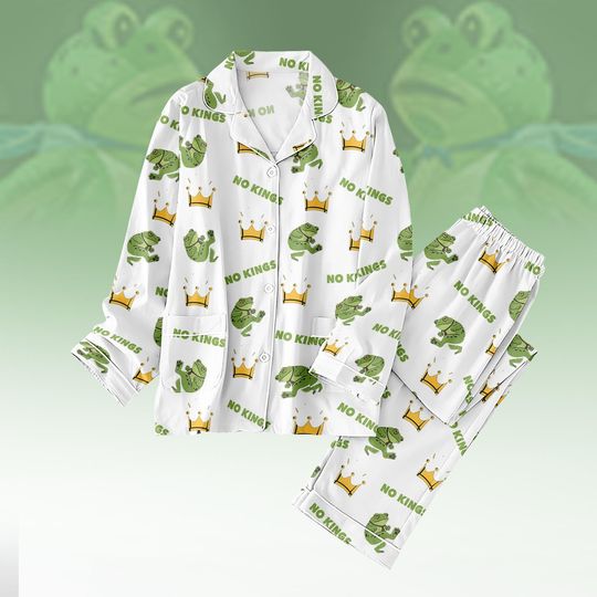 Portland Frog Protest Pajamas Set, No Kings In America Holiday Pajamas, Funny Resistance Meme Sleepwear, Patriotic Xmas Family Pajamas