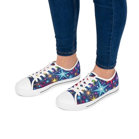 Star Design Women's Low Top Sneakers