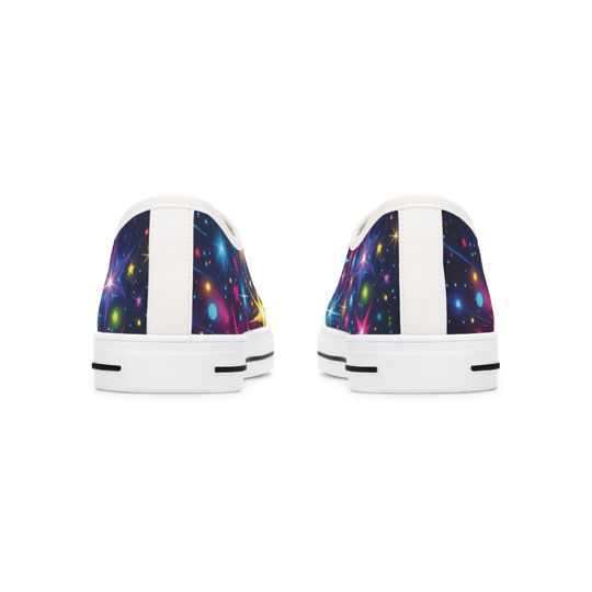 Star Design Women's Low Top Sneakers