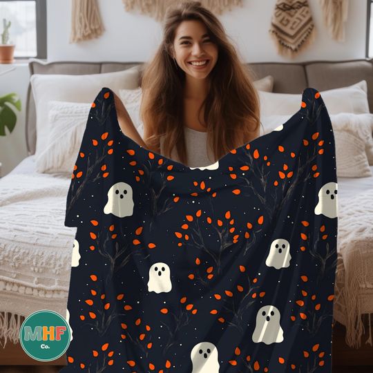 Cozy Halloween Ghost Sherpa Blanket - Cute Fall Blanket - Goth Reading Blanket - Spooky Autumn Home Decor