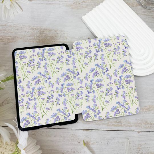 Small Purple Flower Kindle Case