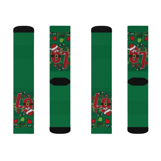 67 Santa Claus Pattern Socks | Green Christmas Holiday Crew Socks