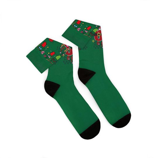 67 Santa Claus Pattern Socks | Green Christmas Holiday Crew Socks