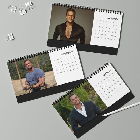 Alan Ritchson Desktop Calendar, Alan Ritchson Actor Calendar, Alan Ritchson Fan Gift