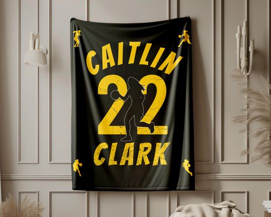 Caitlin Clark #22 Plush Velveteen Blanket