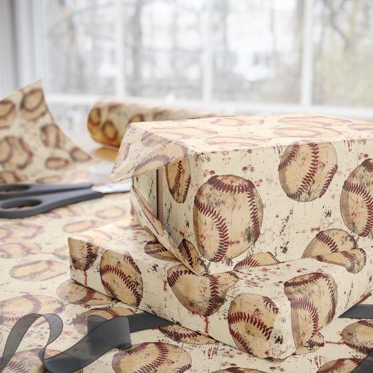 Vintage Baseball Gift Wrap: Retro Sports Seamless Pattern