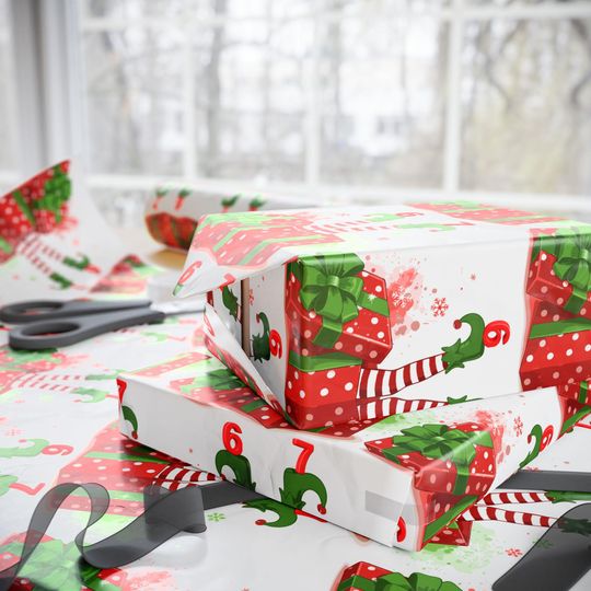 67 Wrapping Paper Elf Christmas