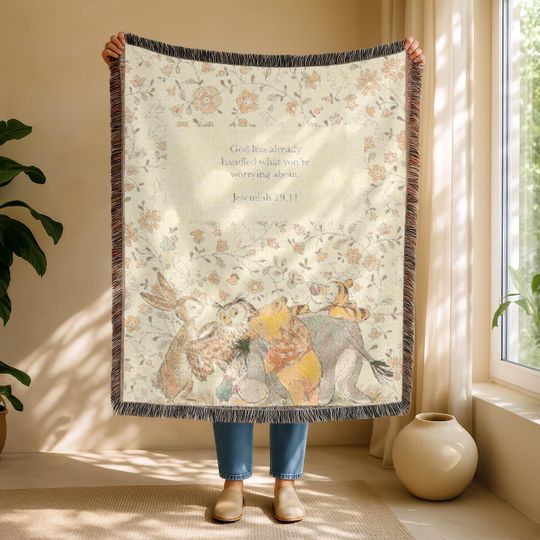Personalize Winnie the Pooh Woven Blanket: Soft Cotton Christmas Decor