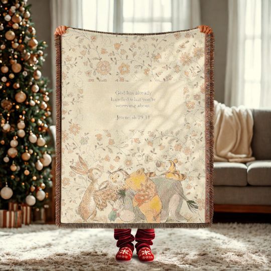 Personalize Winnie the Pooh Woven Blanket: Soft Cotton Christmas Decor